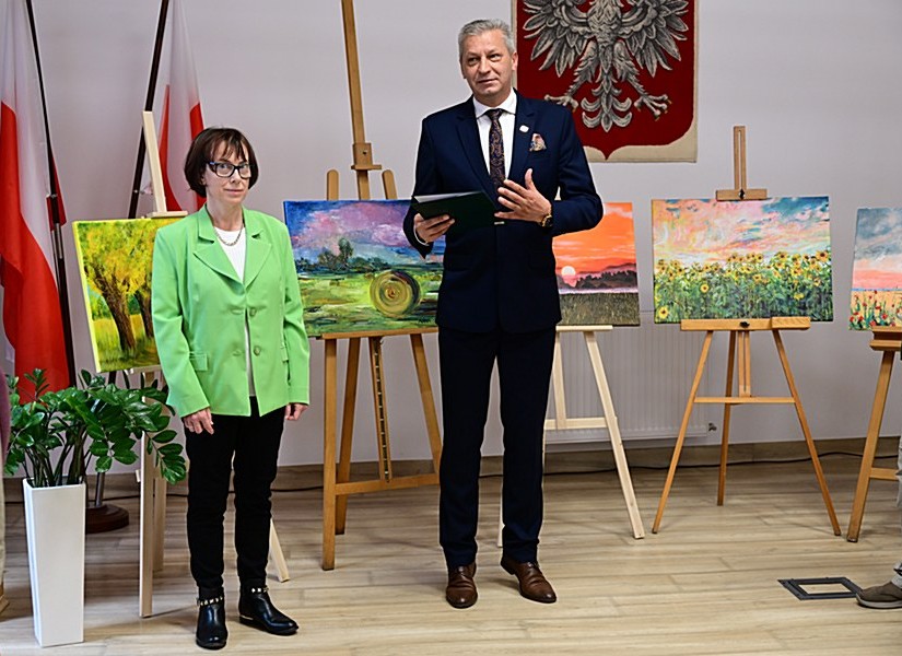 Wernisaż poplenerowych prac. Gmina Joniec na palecie